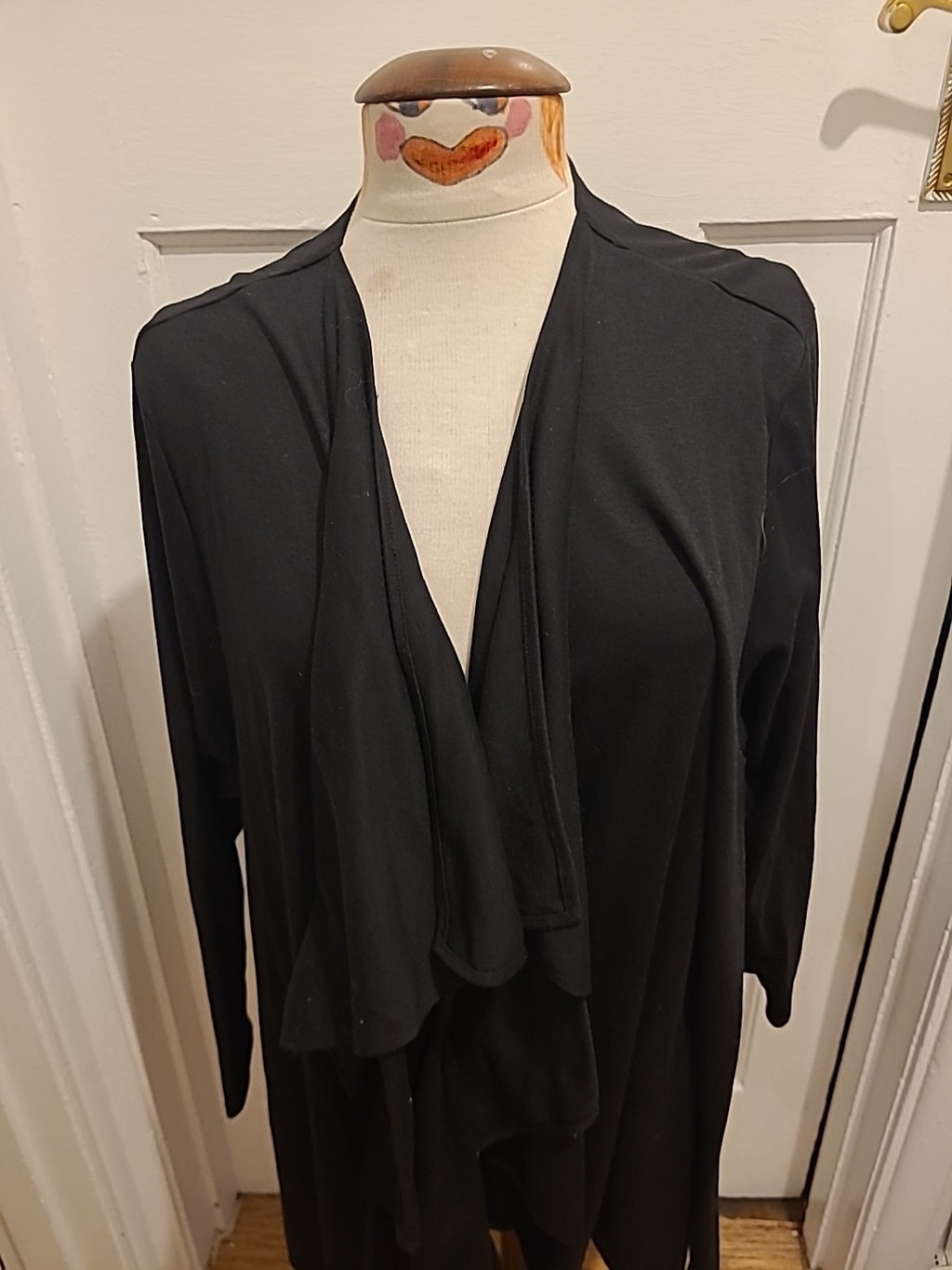 Ladies Weekender Size Medium Black Cardigan