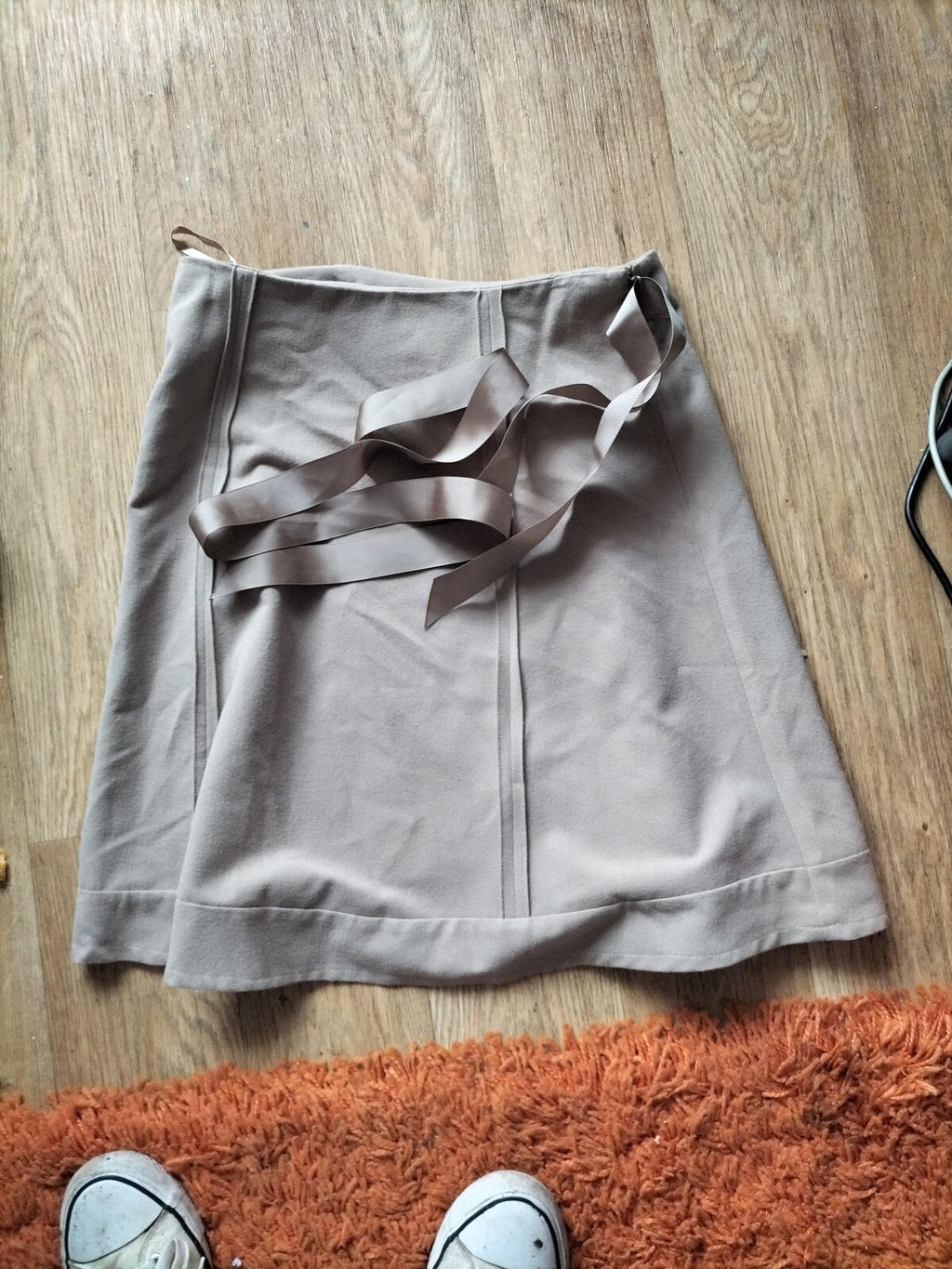 Ladies BM Size 12 Beige Skirt