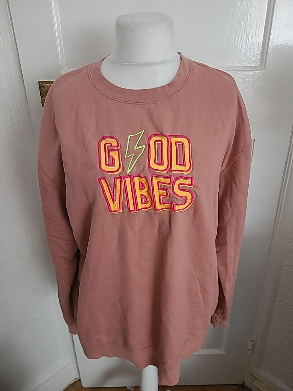 Mens Good Vibes Size 2XL Pinky Colour Long Sleeve Jumper