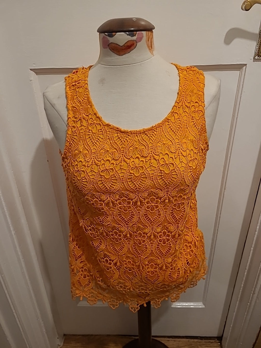 Ladies Dorothy Perkins Size 12 Orange Lace Lined Sleeveless Tshirt
