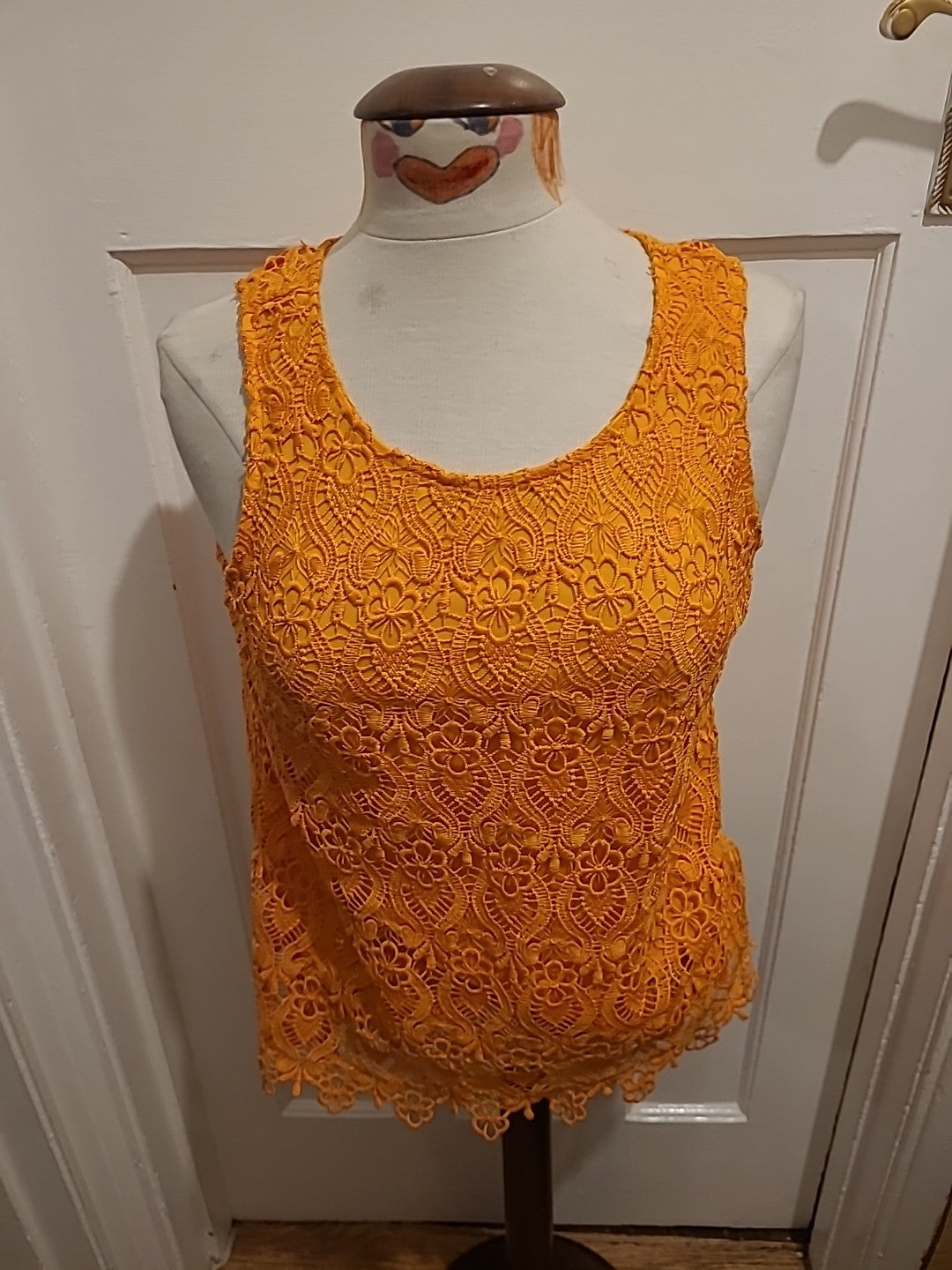 Ladies Dorothy Perkins Size 12 Orange Lace Lined Sleeveless Tshirt