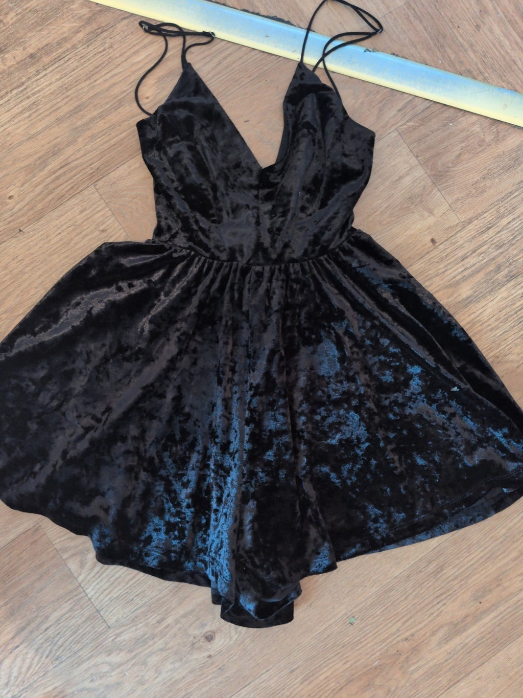 Silence Noise Black Small Velvet Style Top Strappy