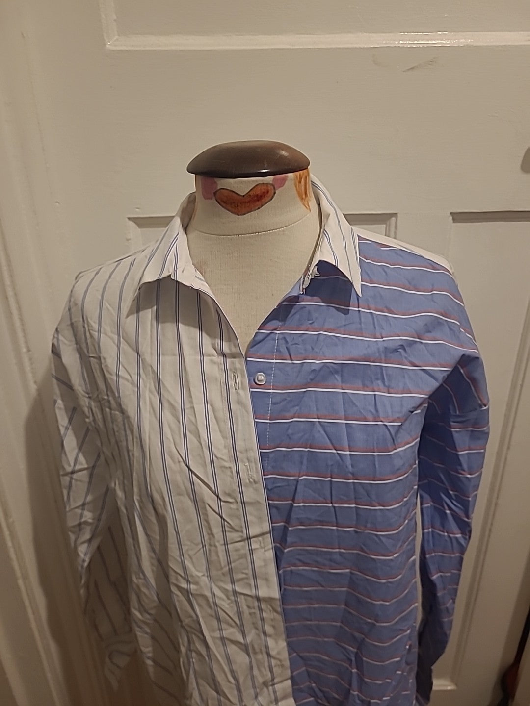 Ladies Divided Size 6 Purple Striped Long Sleeved Blouse