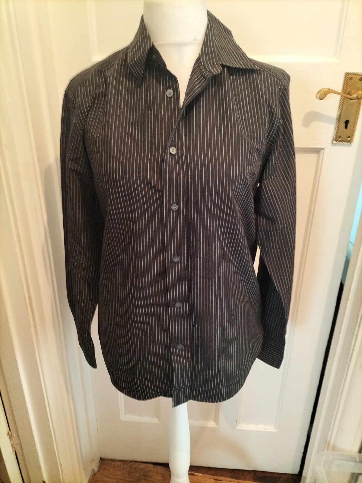 Mens Autograph Size Small Black Striped Long Sleeved Shirt