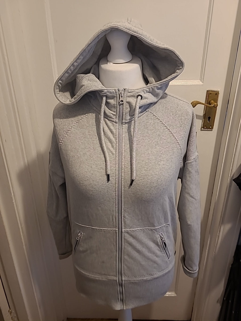 Ladies Medium Grey Ribbed Zipper Jacket