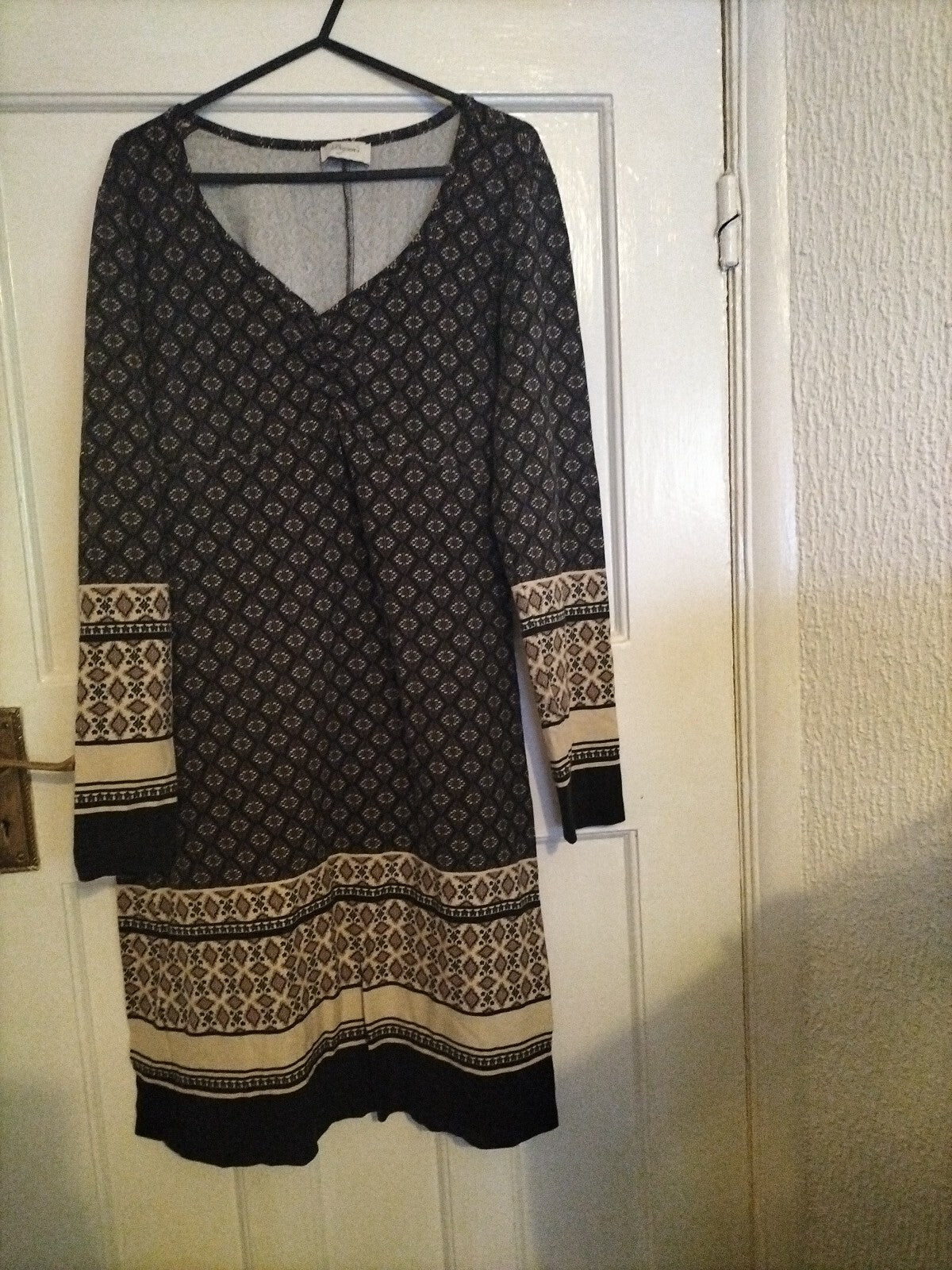 Ladies Boysnes 10 Multi Color Long Sleeve Dress