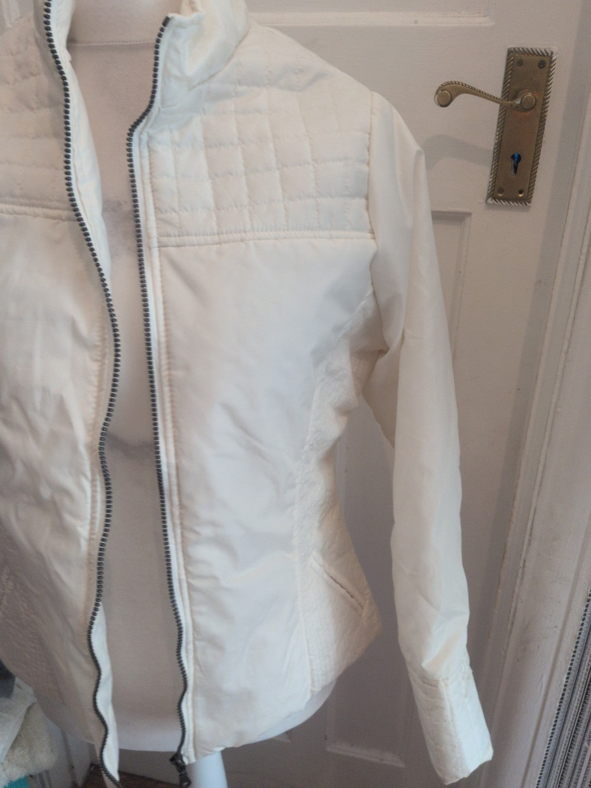 Marisota 14 Cream Full Zip Basic Jacket