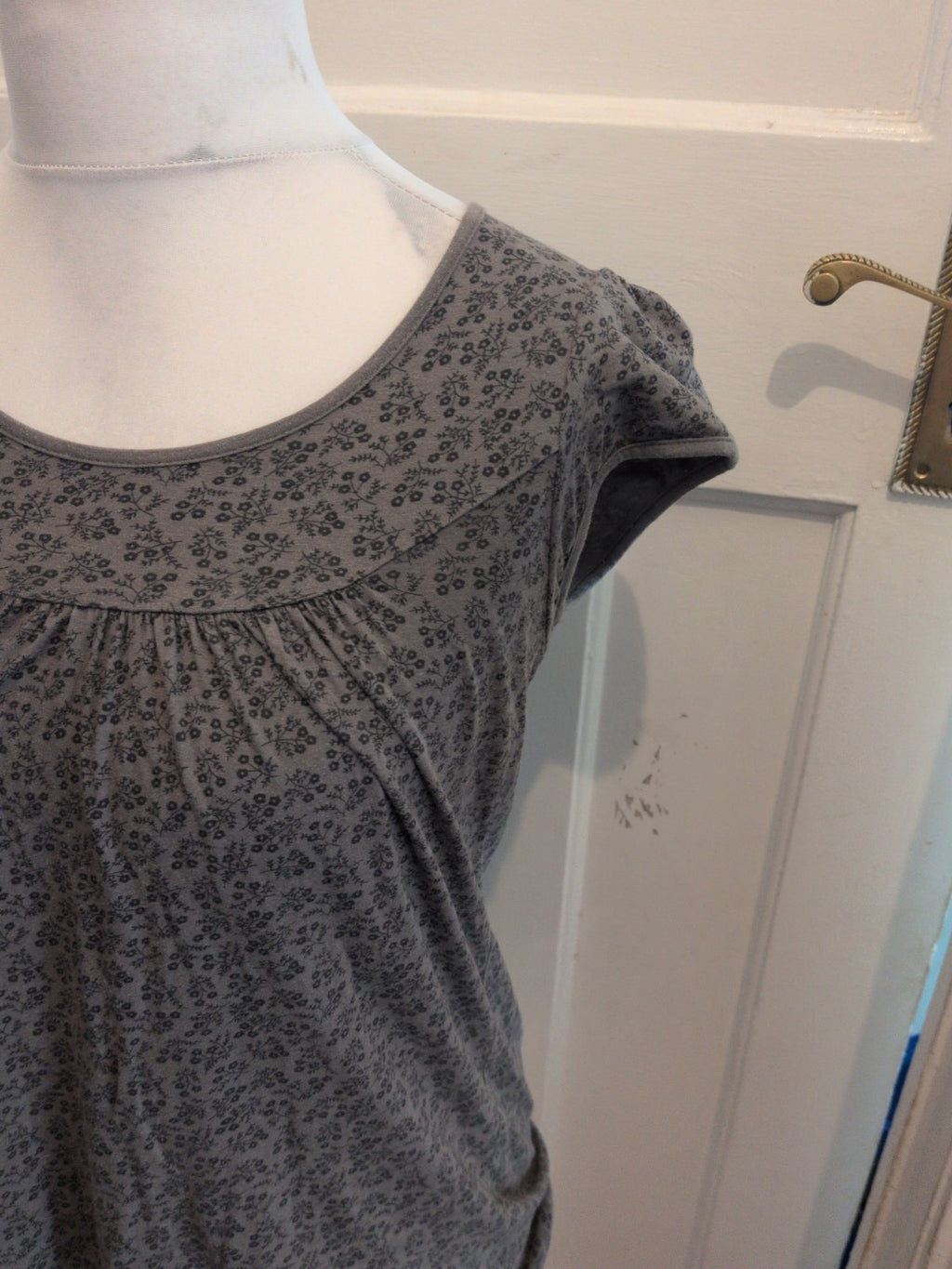 New Look 12 Charcoal And Black Patterned Short Sleeve T-shirt