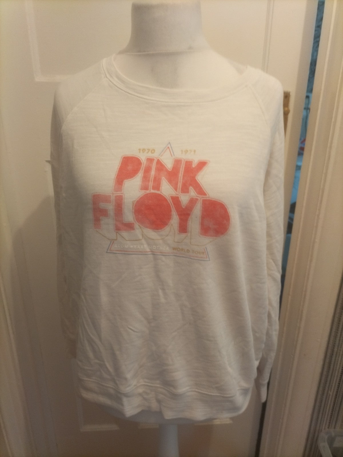 Ladies M&S Size 16 White Pink Floyd Jumper