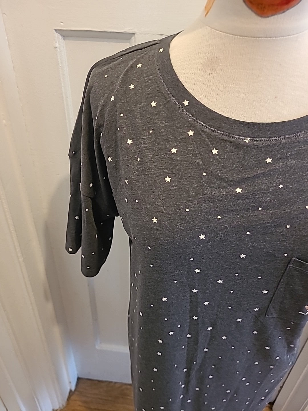 Ladies Day Dreams Size 12 Grey Stat Design Short Sleeved Nightwear
