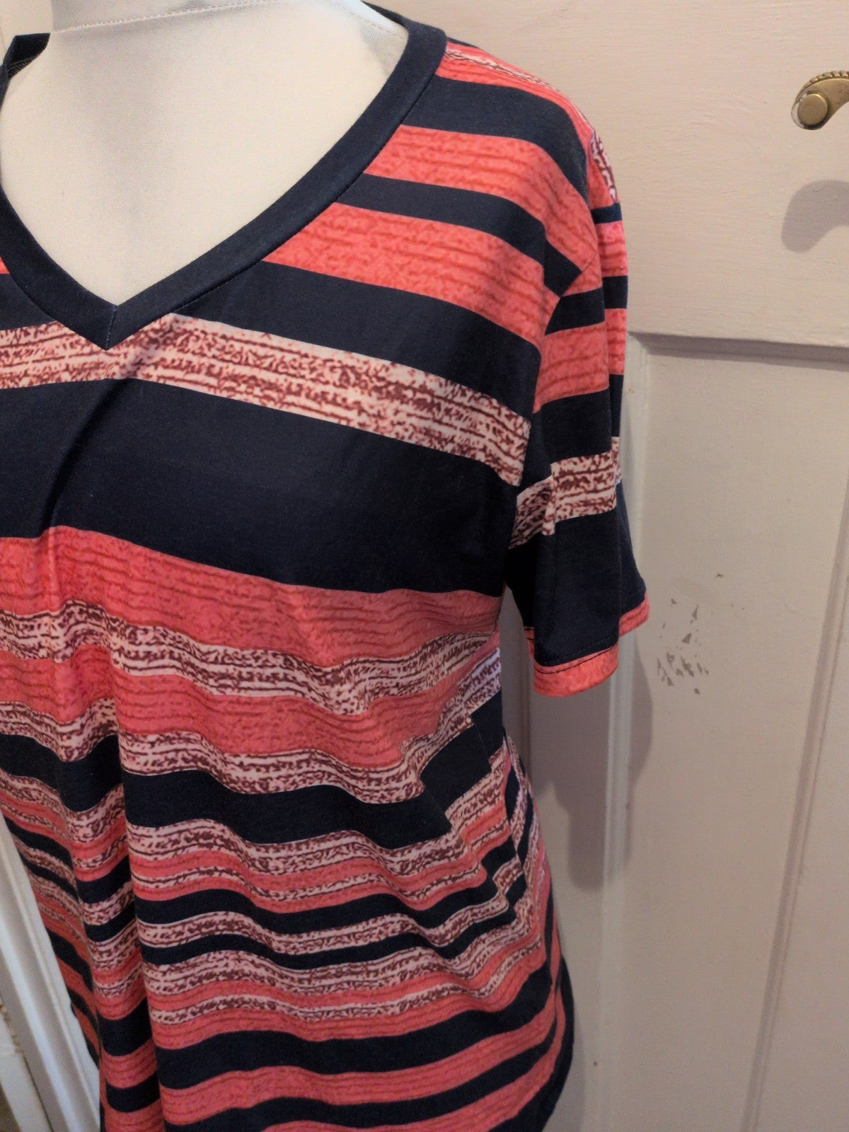Large Coral And Navy Strip Short Sleeve T-shirt V Neck