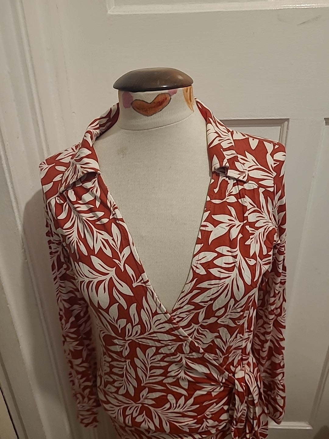 Ladies Espirit Size XL Rust/White Floral Wrap Dress