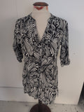 Principles 14 Black And White Buttoned Longline Blouse
