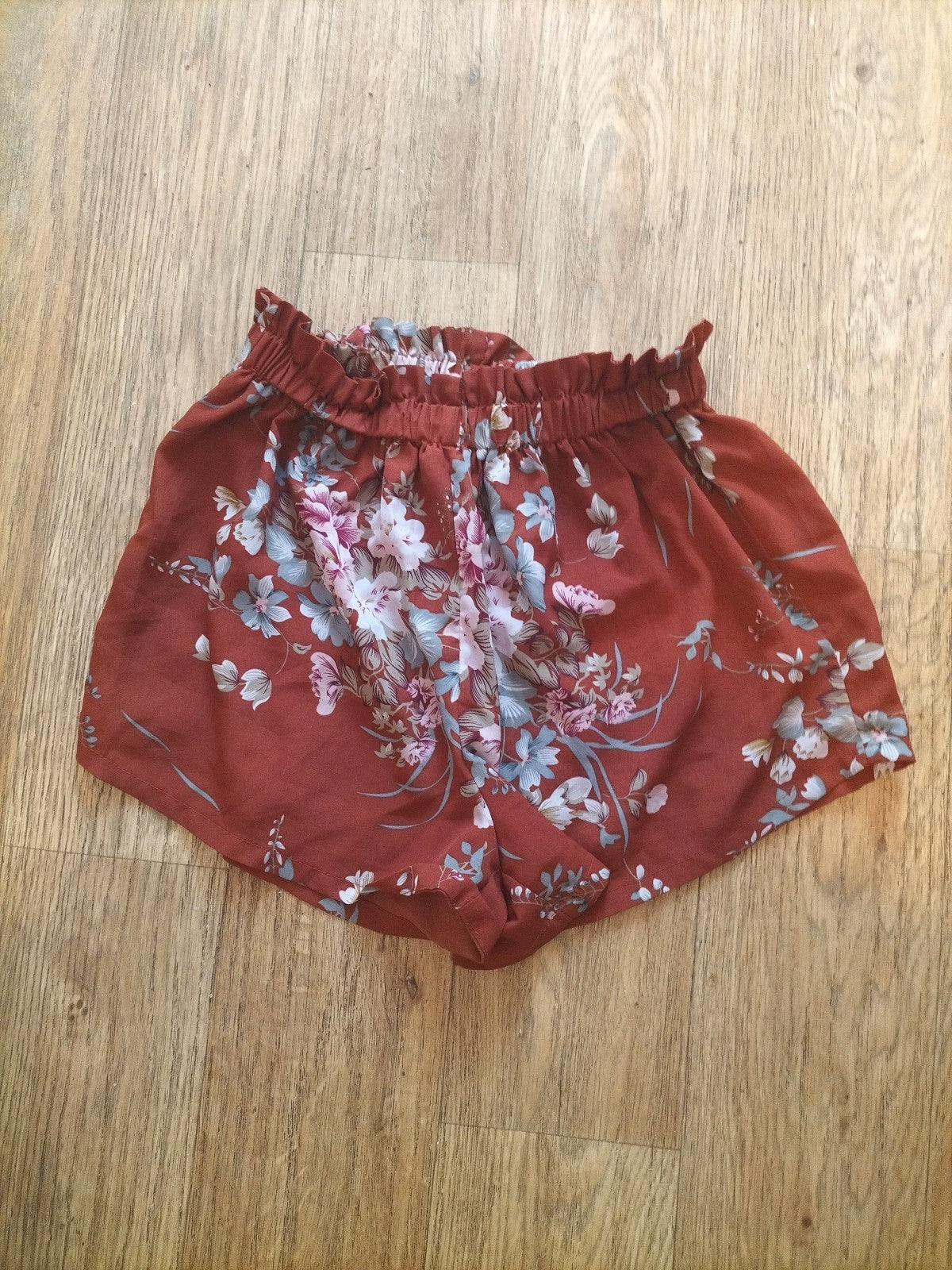 Ladies Shein Size Small Brown Floral Elasticated Shorts