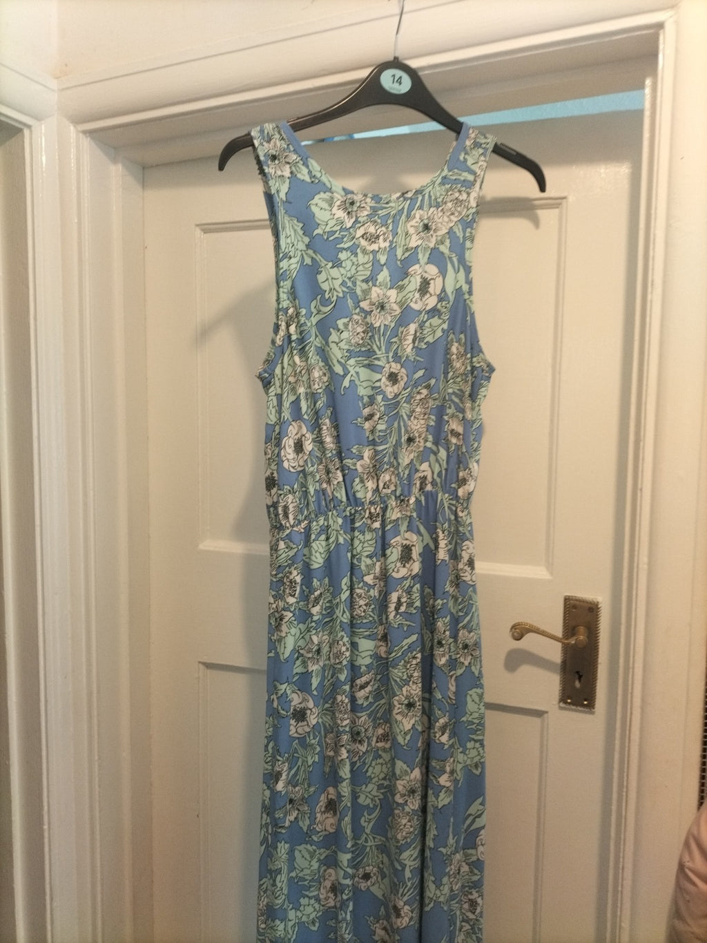 Ladies H&M Size 8 Blue White Sleeveless Super Long Length Dress
