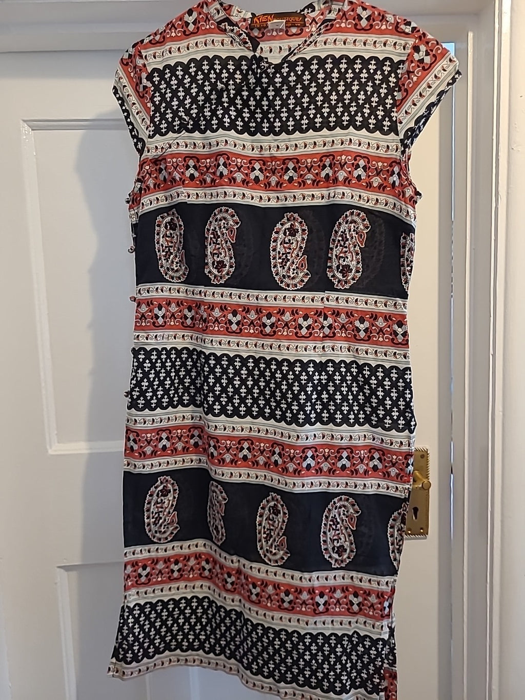 Ladies Kien Size Medium Black Pink Aztec Sleeveless Dress