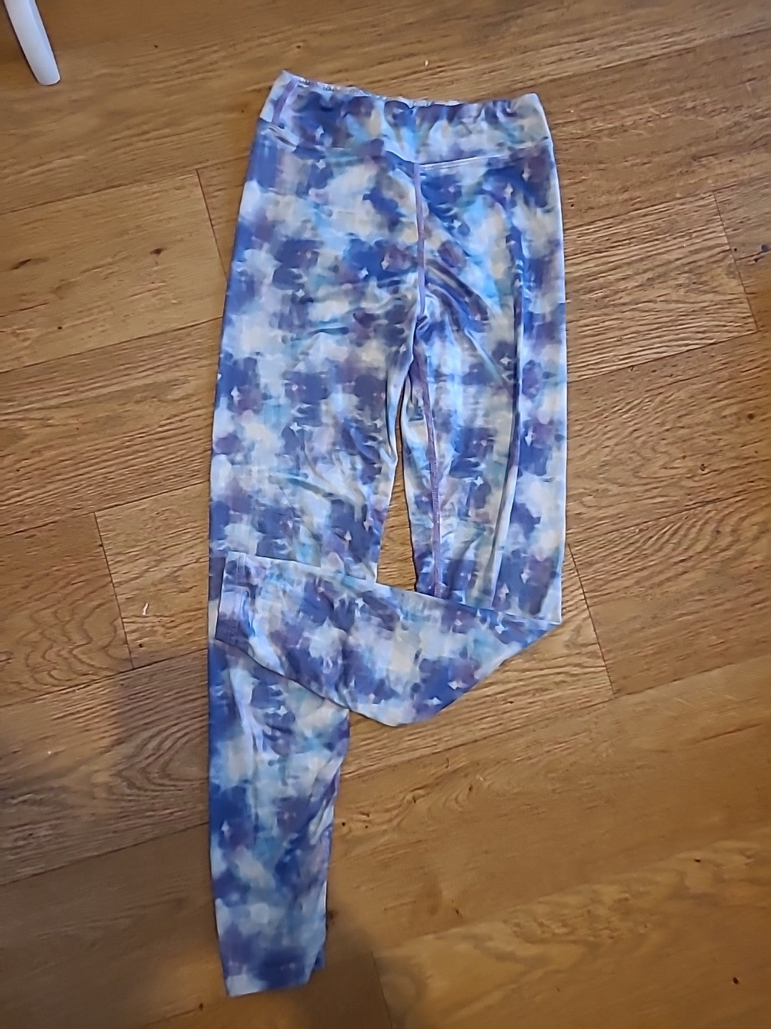 Ladies Athletic Works Size Small Purple Dye Leggings