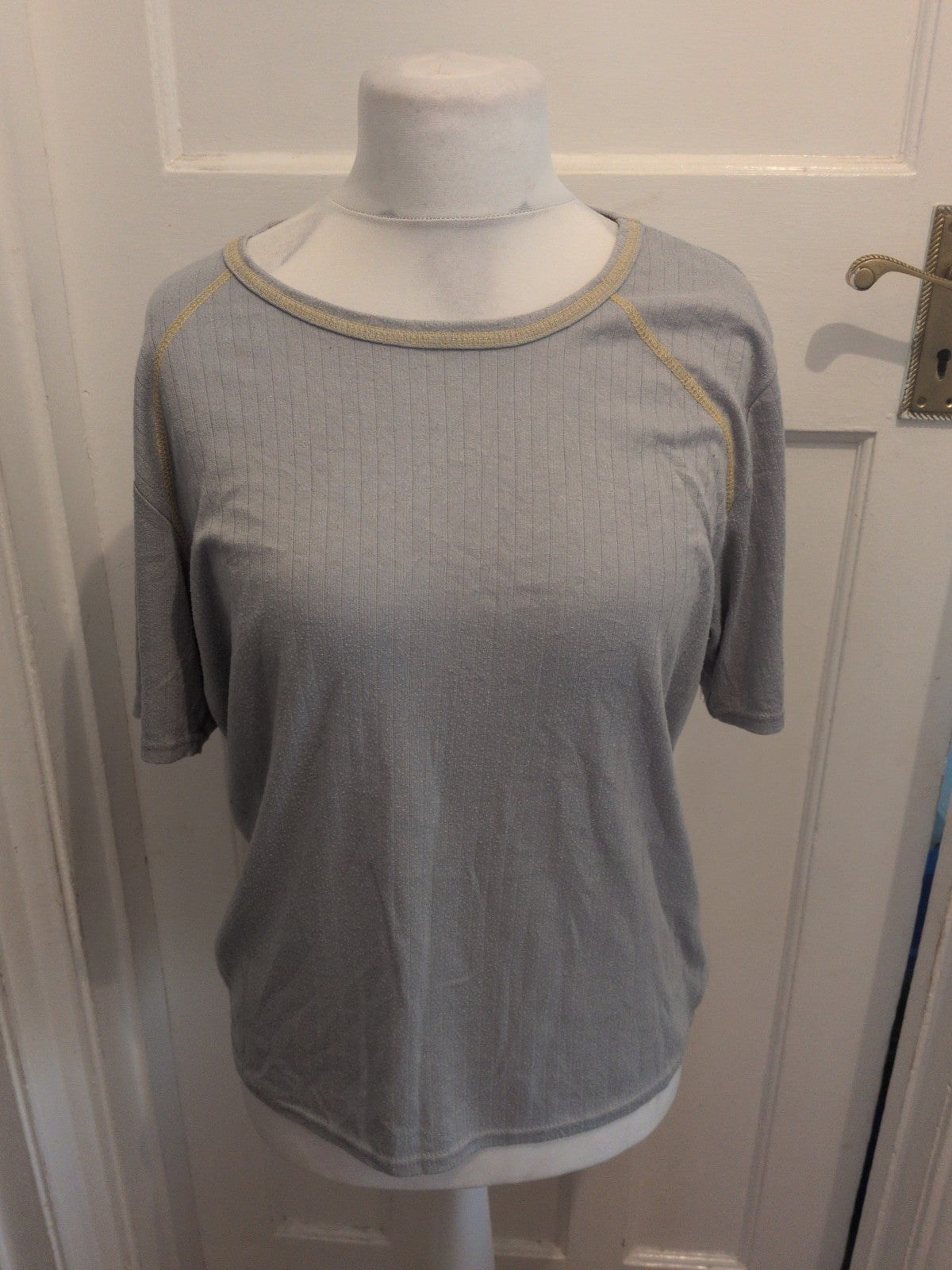 XL Pale Grey Short Sleeve Pyjama Top Bobbling