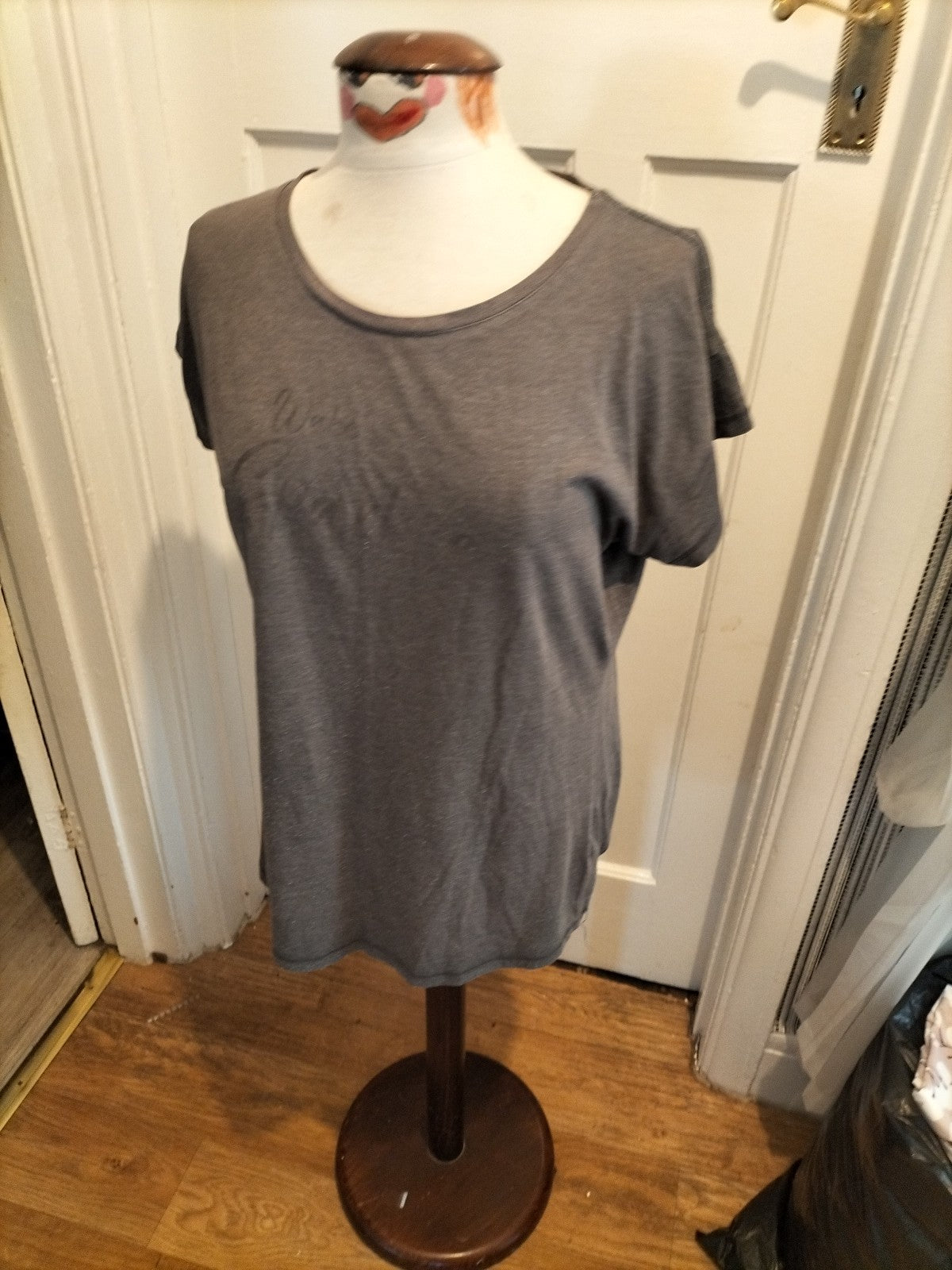 Ladies Debenhams Size 12-14 Grey Short Sleeved Pyjama Top