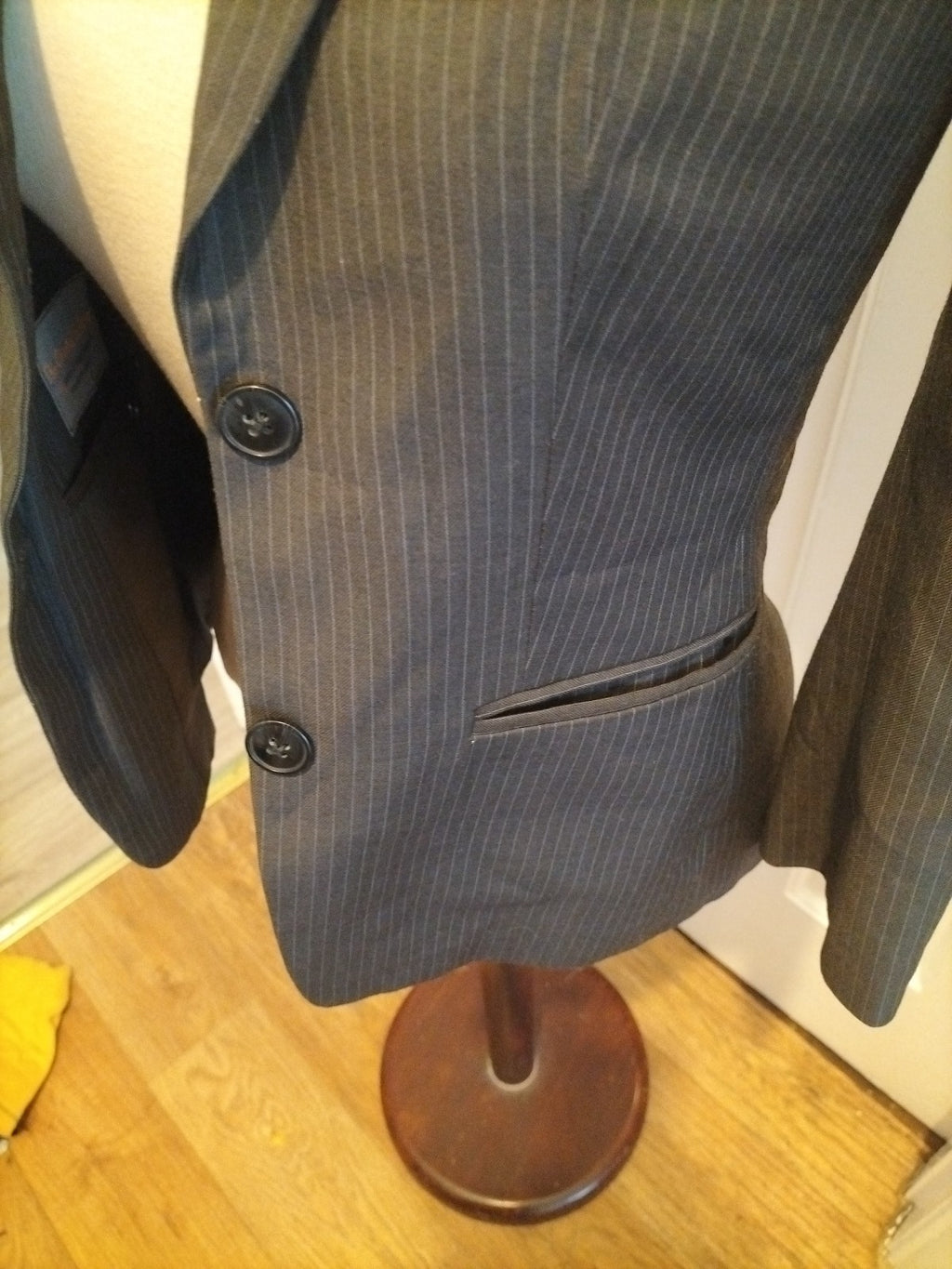 Ladies The Oriental Gallleria Size Medium Blazer