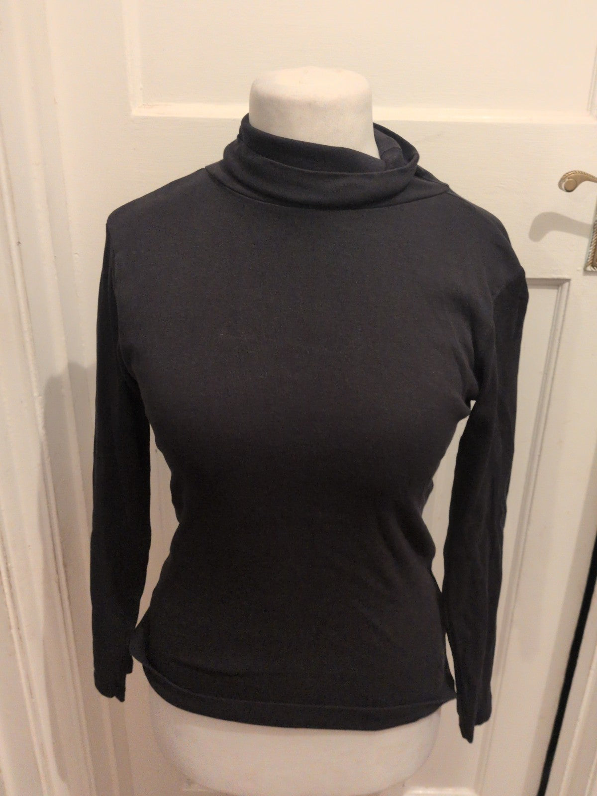 Ladies Brody Size Medium Black Long Sleeve High Neck T-shirt