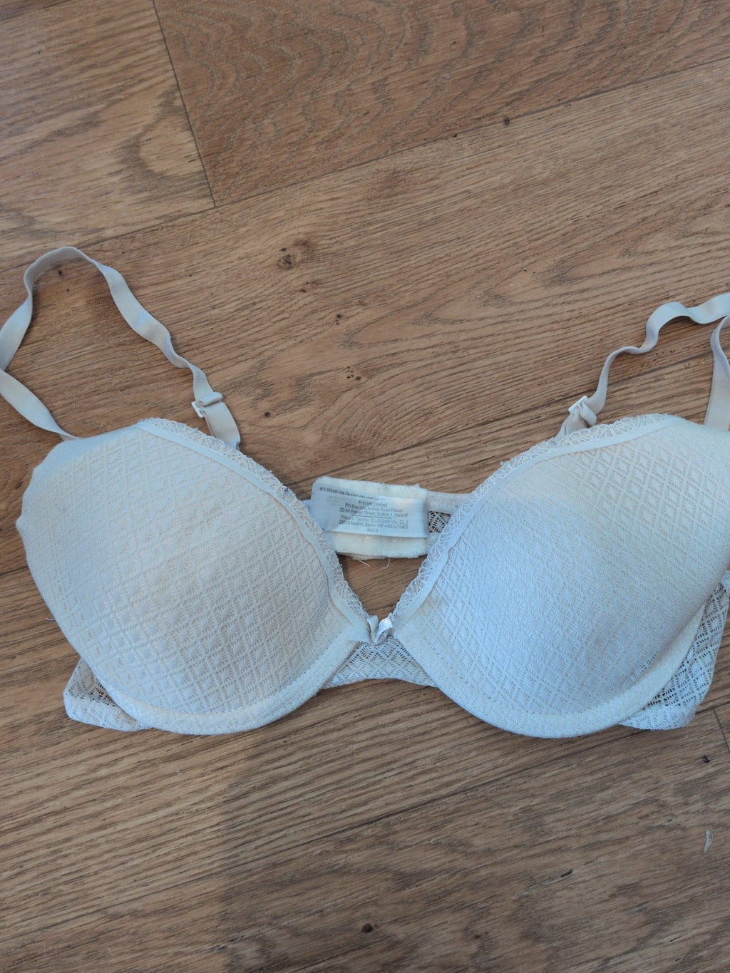 Secret Possessions 32C White Padded And Wired Some Lacey Parts Bra