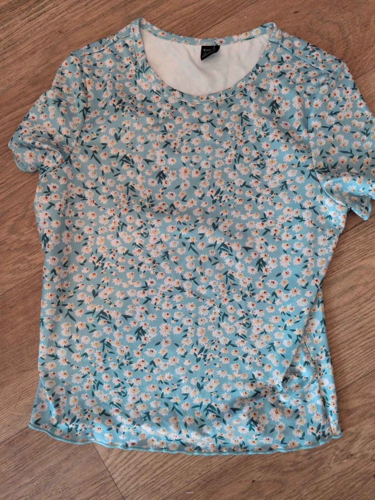Shein Xs Green Floral Short Sleeve T-shirt