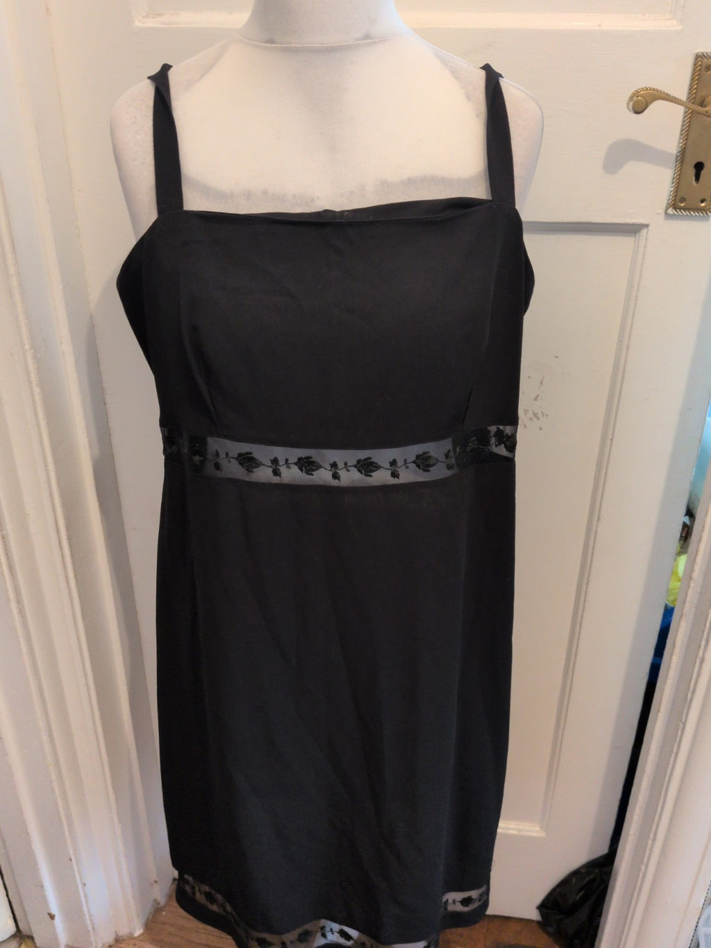Dorothy Perkins 18 Black Sleeveless Midi Dress