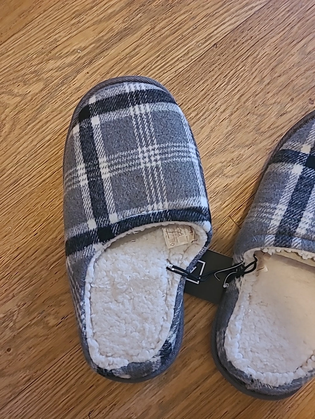 Brand New Mens Avenue Size Uk 7 Grey Memory Foam Slippers