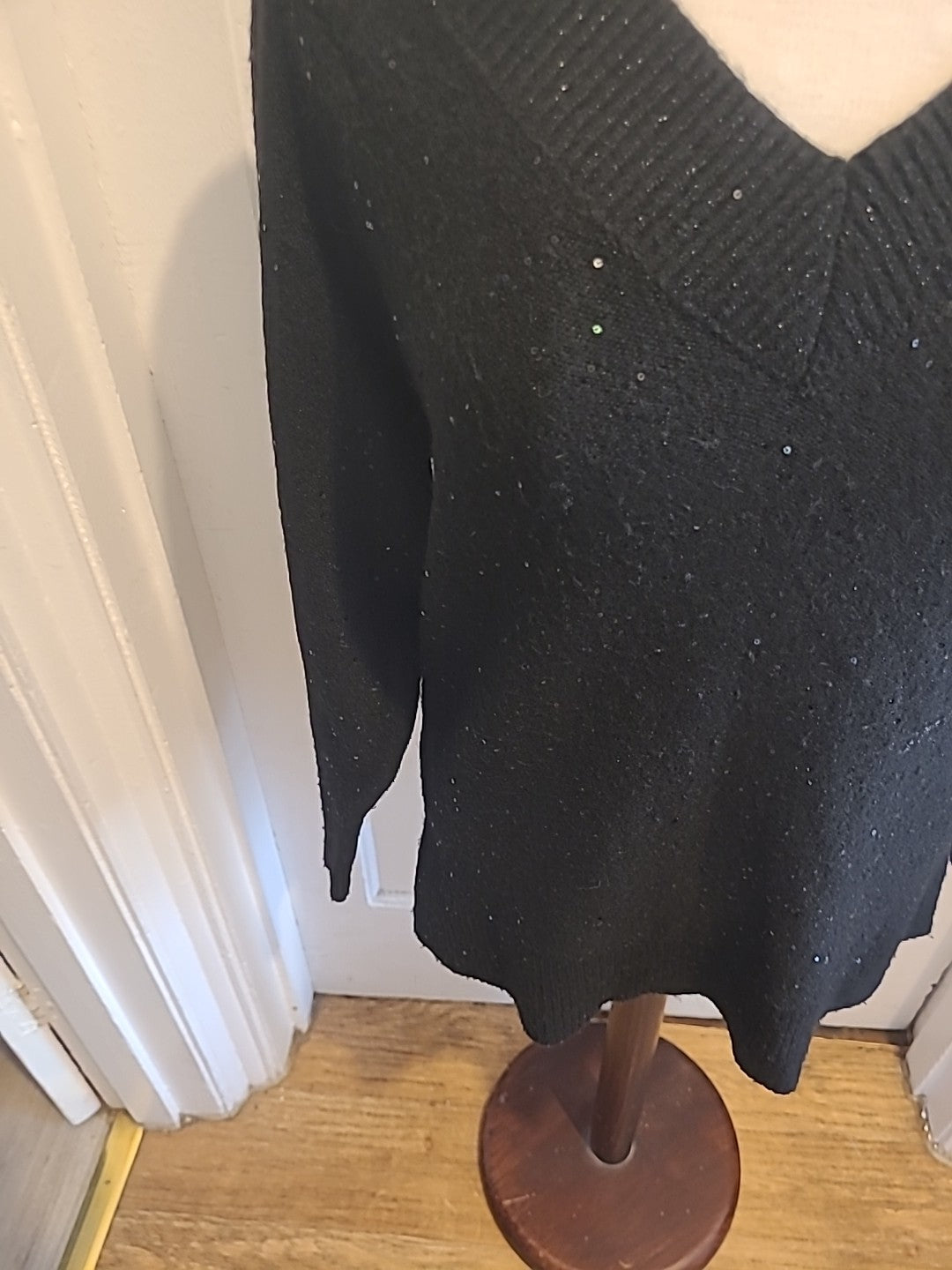 Ladies Primark Size 2XS Black Sequin Long Sleeved Jumper