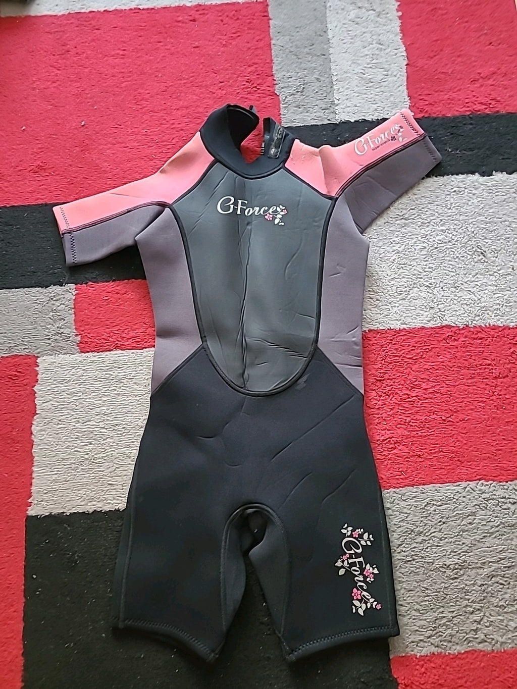 Girls G-Force Size Junior XL 162-167CM Pink Grey Navy Cropped Wetsuit