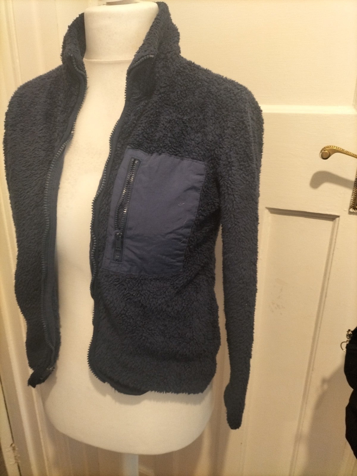 Ladies Tu Size 8 Navy Fluffy Zipped Jumper