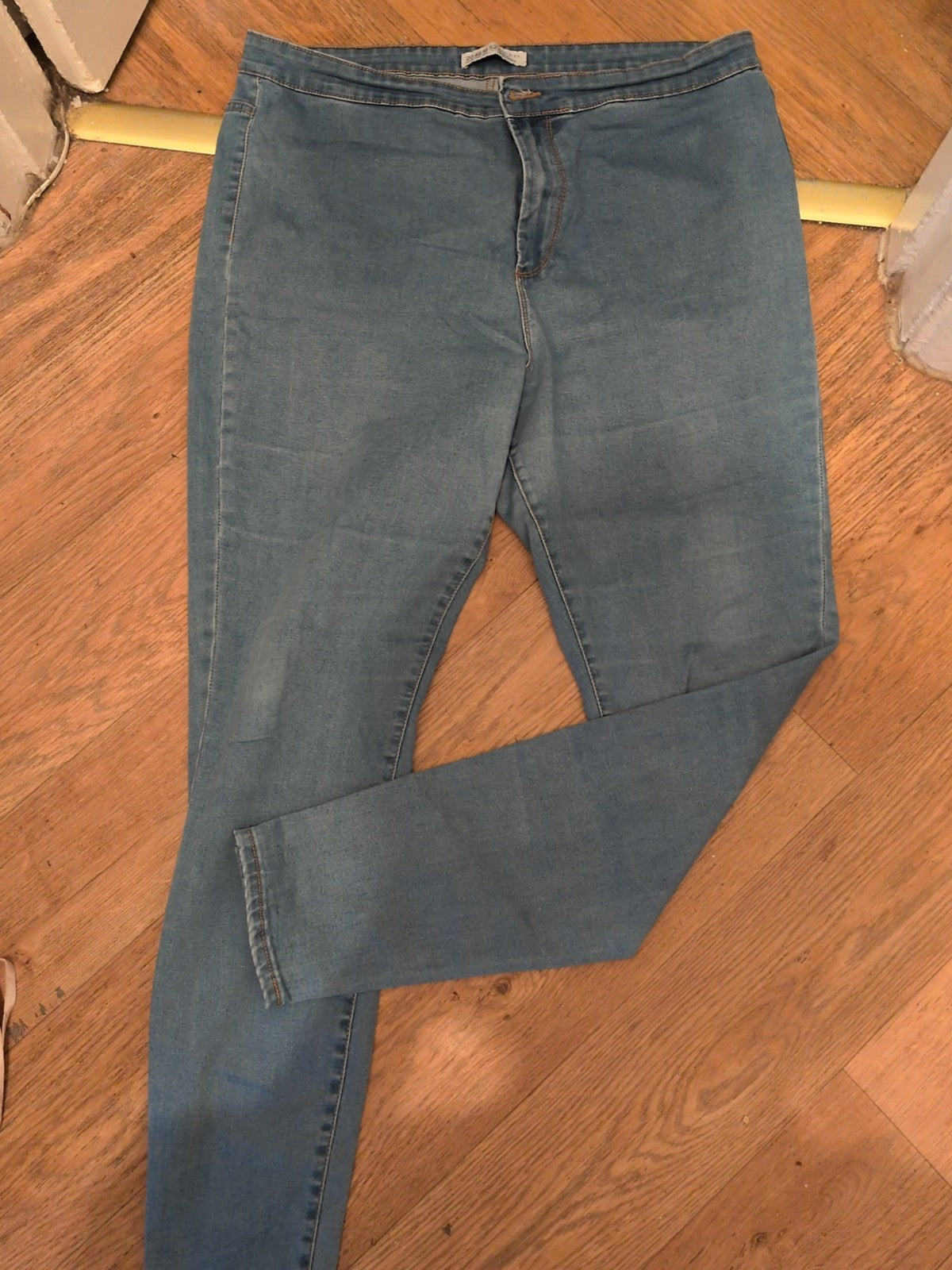 Denim&Co 20 Straight Soft Jeans
