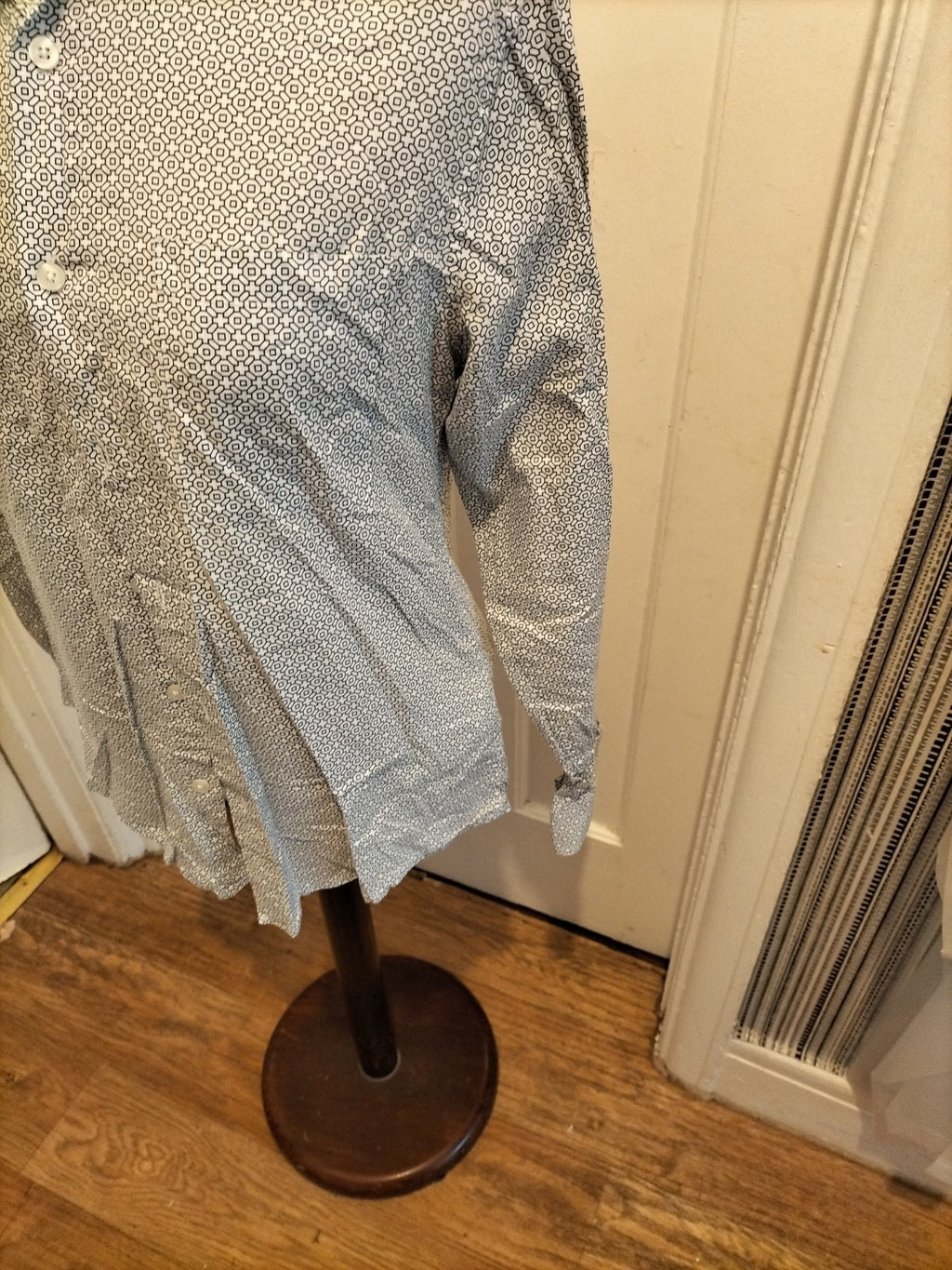 Mens Topman Size Small Slim Fit Patterned Shirt