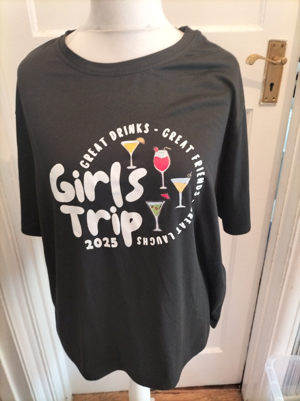 Shein Curve 3XL Black Girls Trip Printed Short Sleeve T-shirt