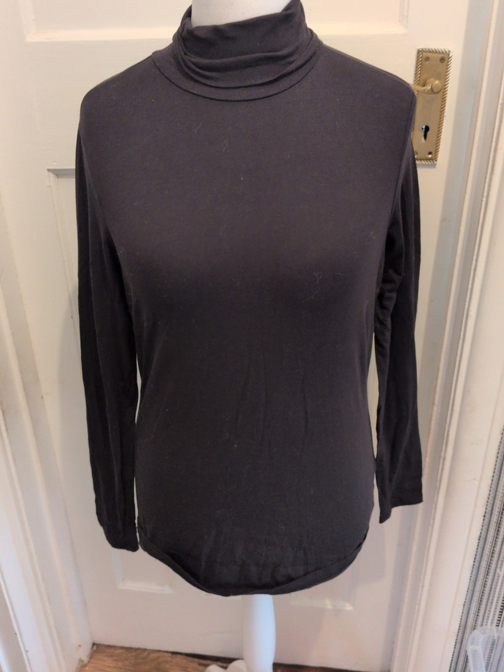 XL Black Long Sleeve High Neck T-shirt