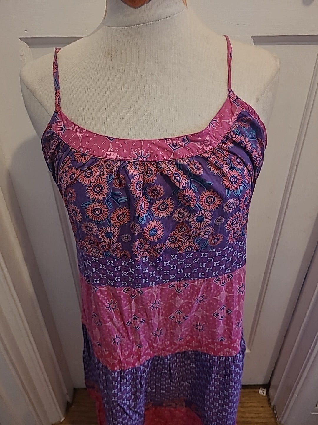 Ladies New Look Size 12 Purple And Pink Design Sleeveless Dress