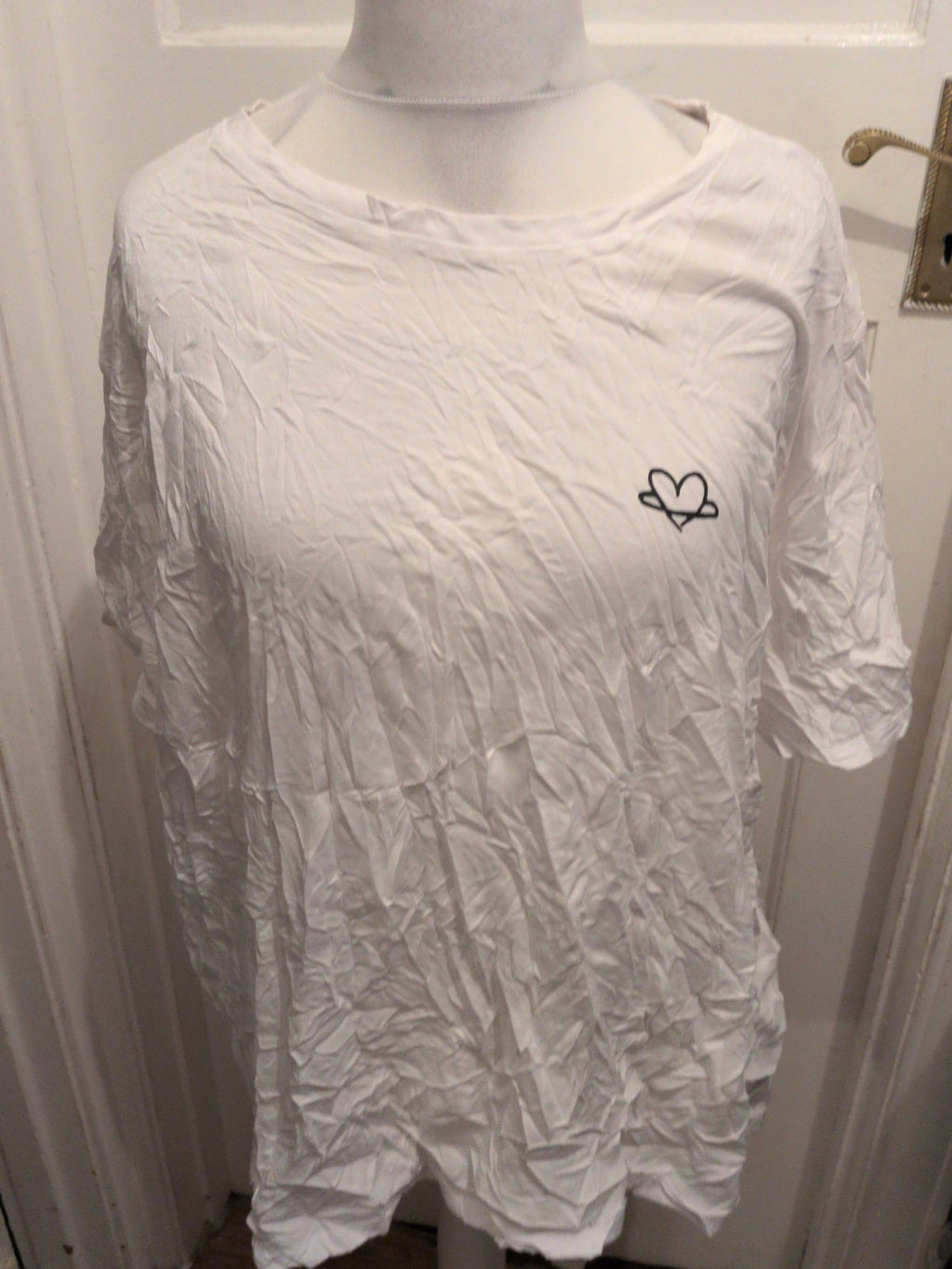 ASOS 28 White T-shirt Short Sleeve Print