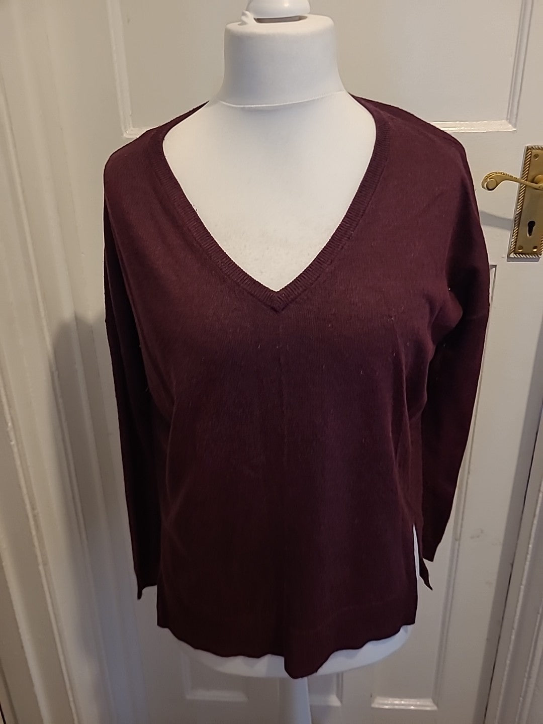 Ladies George Size 10 Plum Jumper Split Hem Side