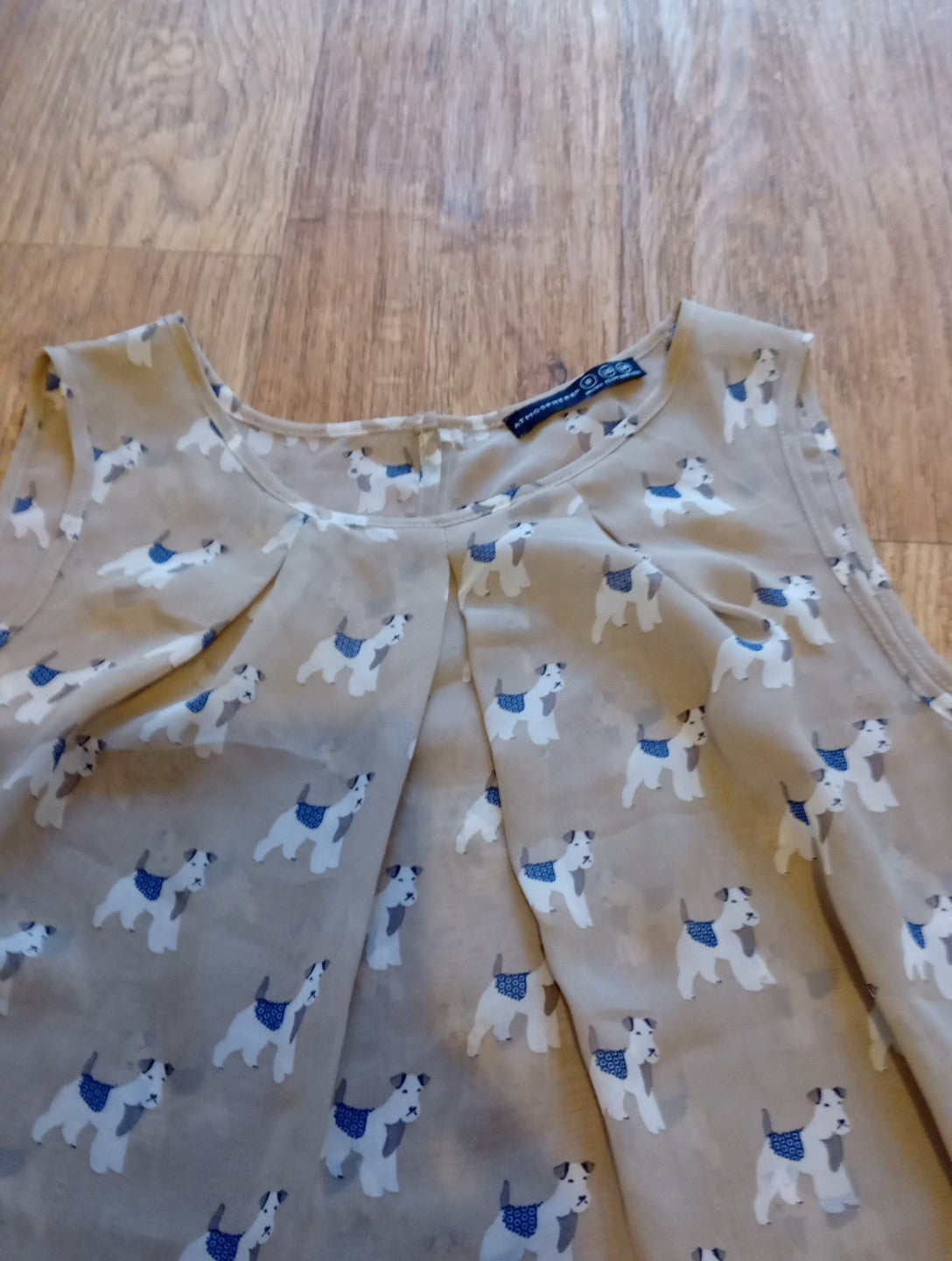 Ladies Primark Size 8 Beige White Dog Pattern Sleeveless Blouse