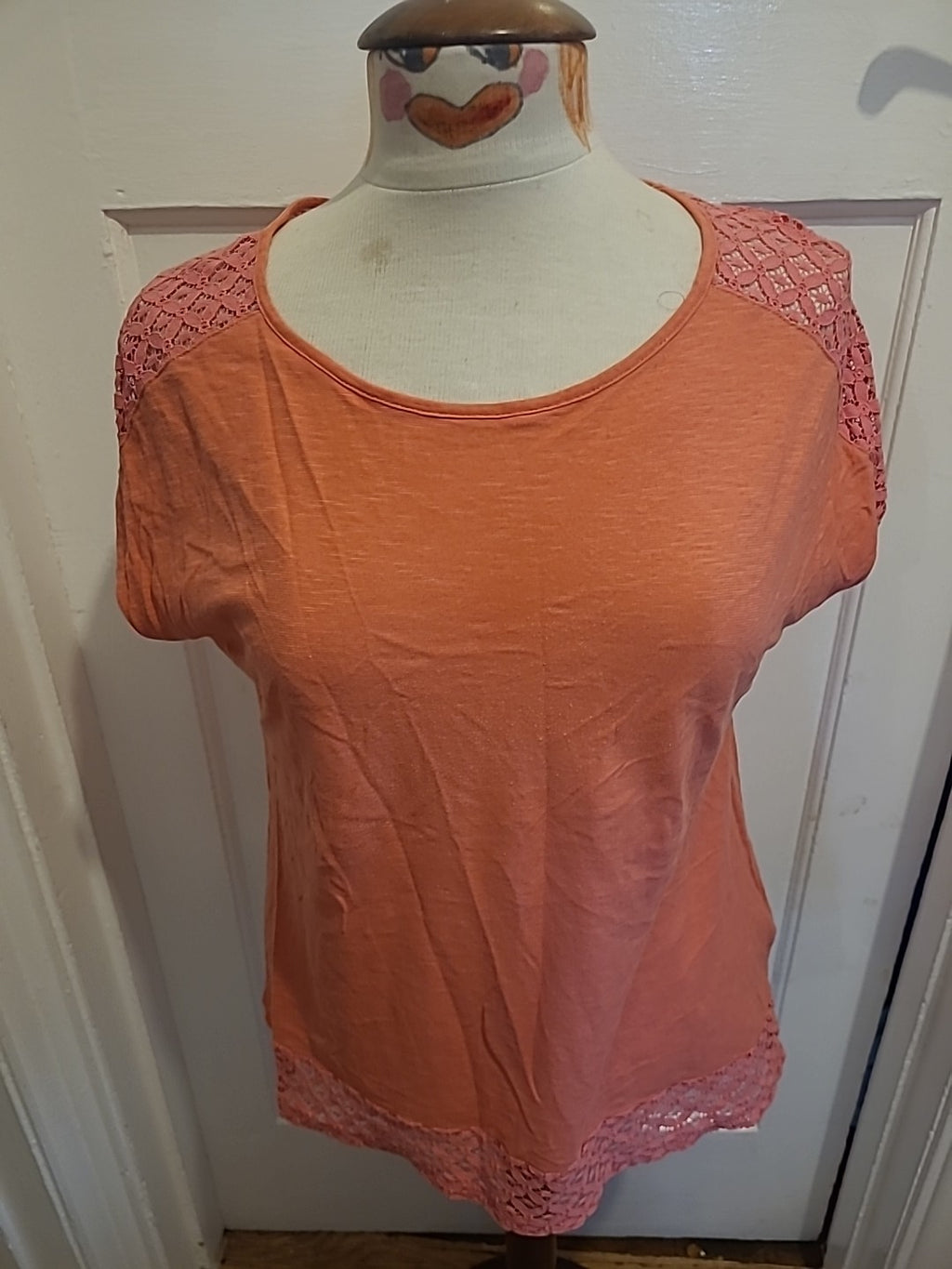 Ladies Marks And Spencer Size 12 Coral Short Sleeved Tee With Patterned Hem