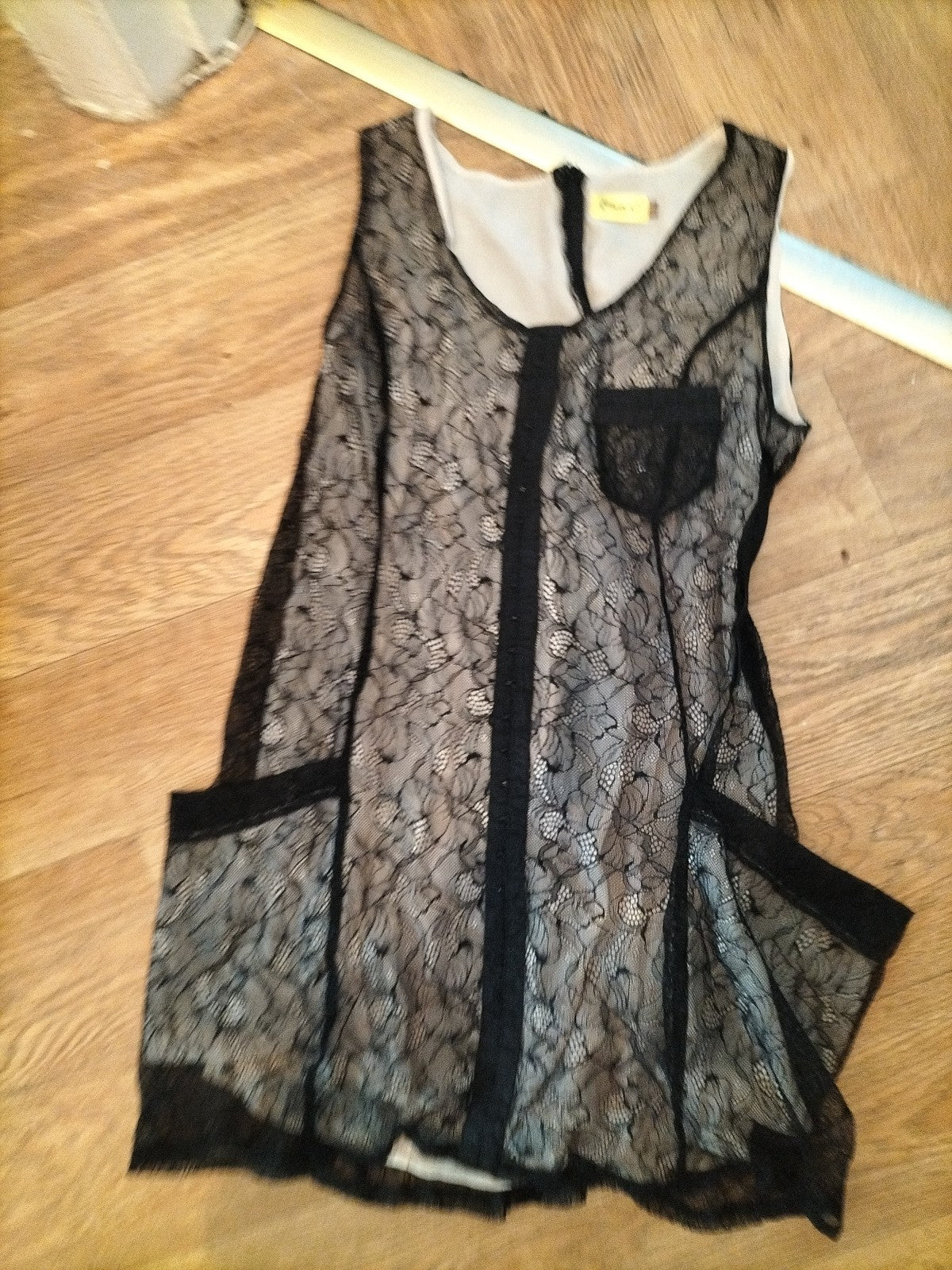Ladies Max C Size 12 Black Mesh Lined Sleeveless Dress