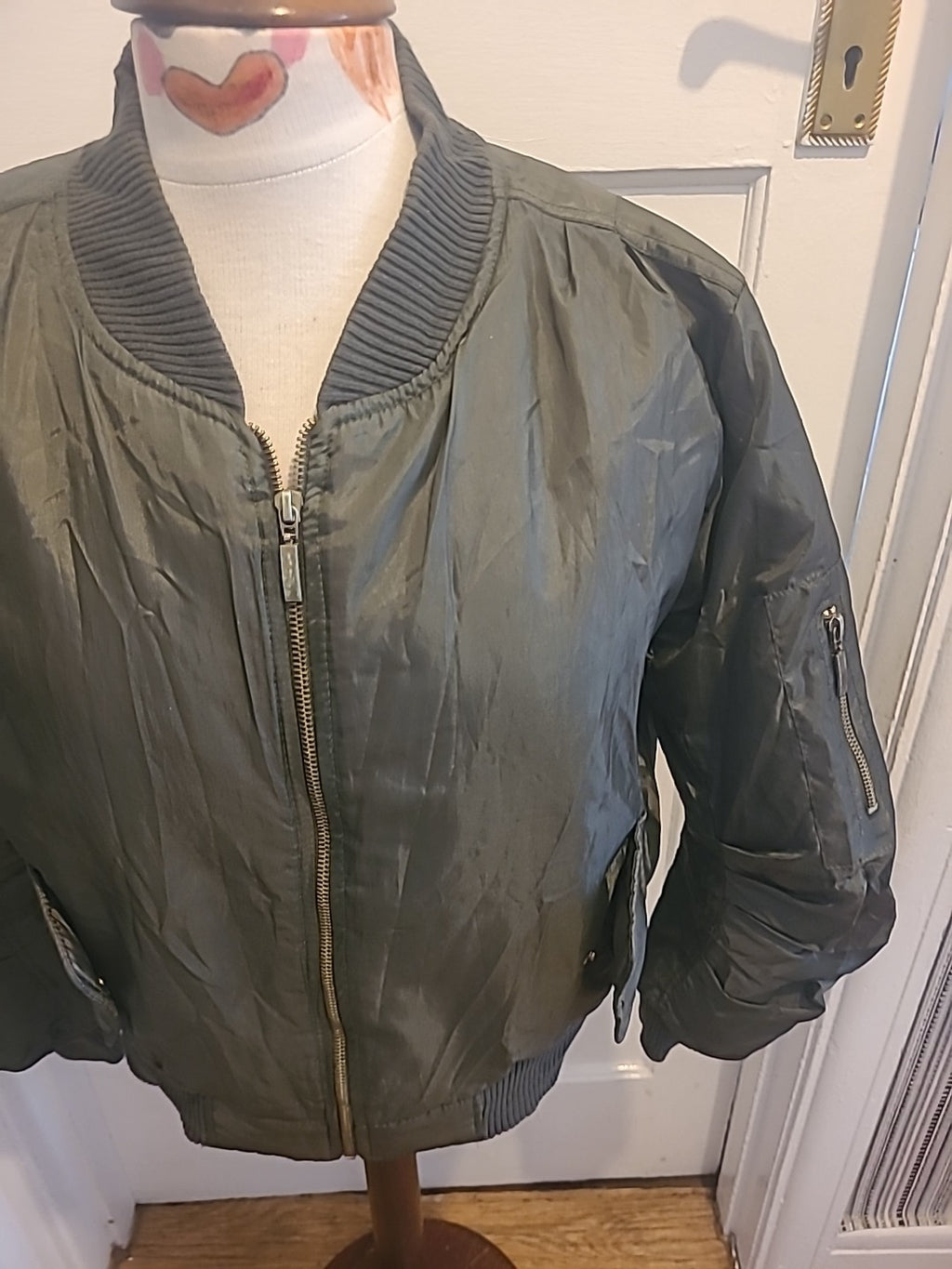 Ladies Size Small Khaki Lined Long Sleeved Jacket