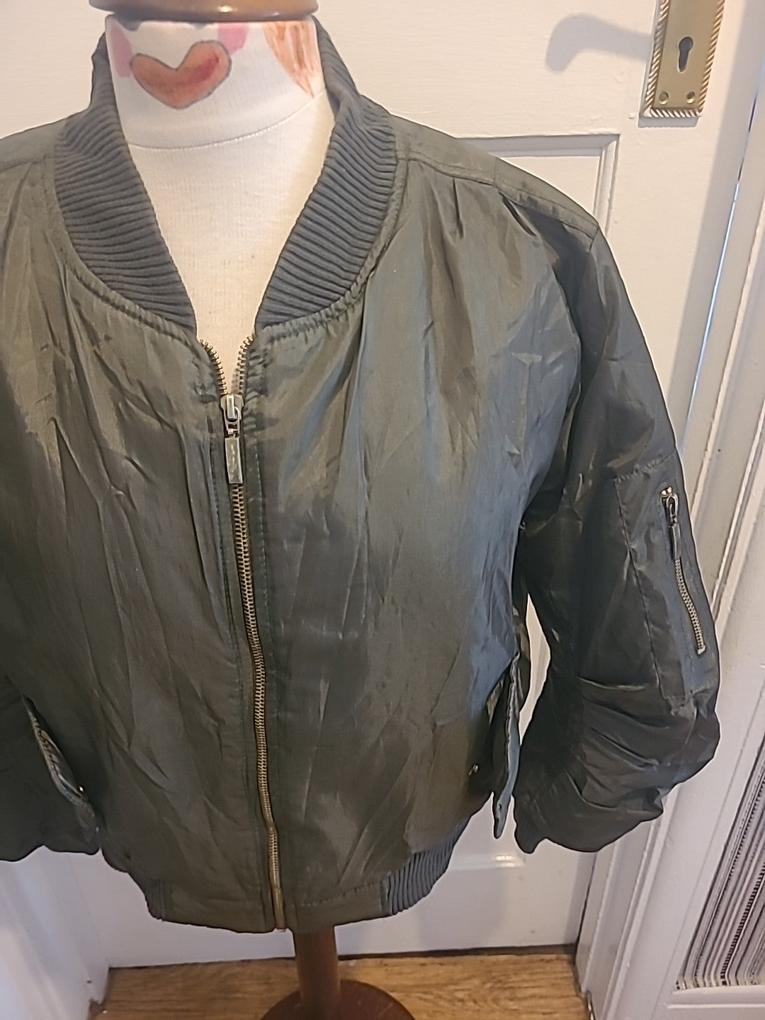 Ladies Size Small Khaki Lined Long Sleeved Jacket