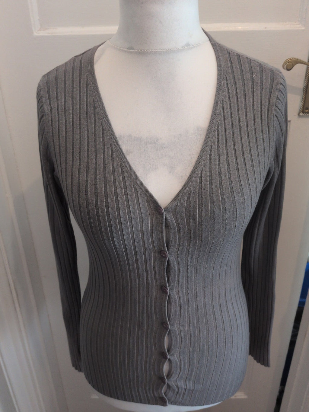 Just Woman Small Grey Long Sleeve Buttoned Cardigan Ribbed