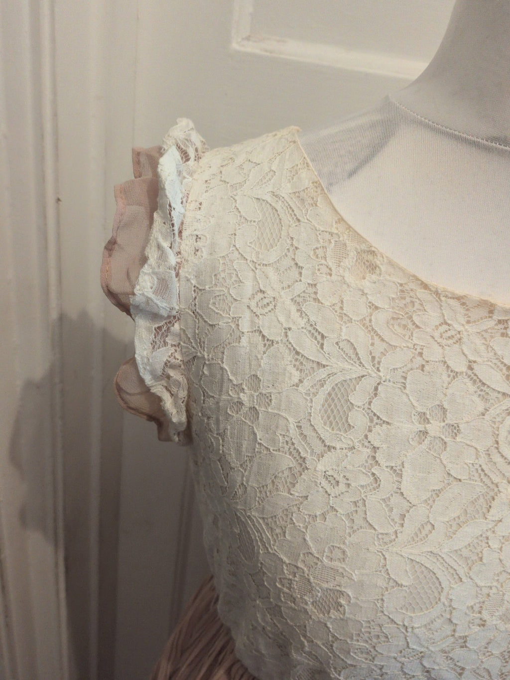 Absolutely & Faith Large Cream And Beige Lined Sleeveless Dress