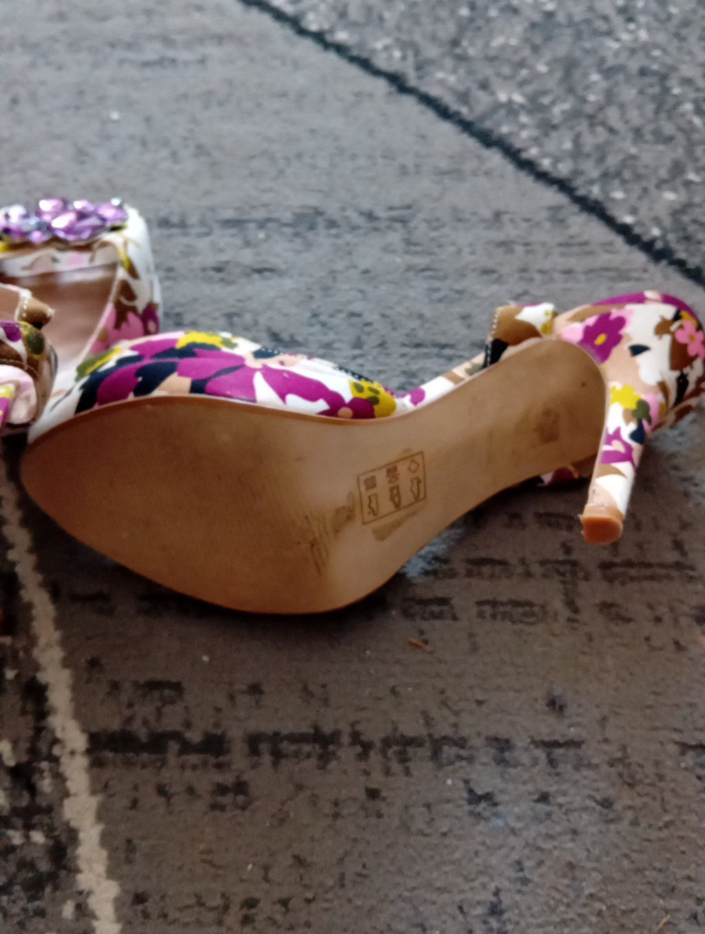 Ladies Floral Sling Back UNTOLD size 38 FREE DELIVERY