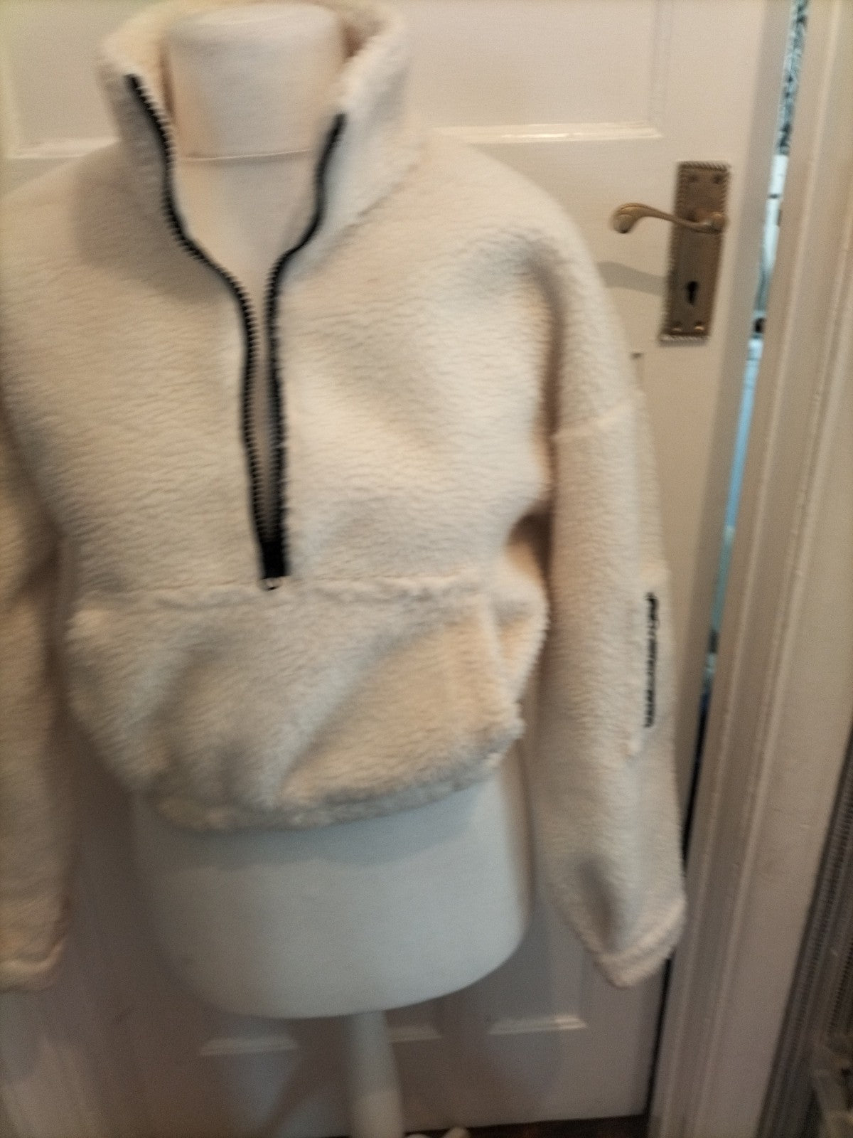Ladies Angelababy Size Small Ivory Fluffy Jumper