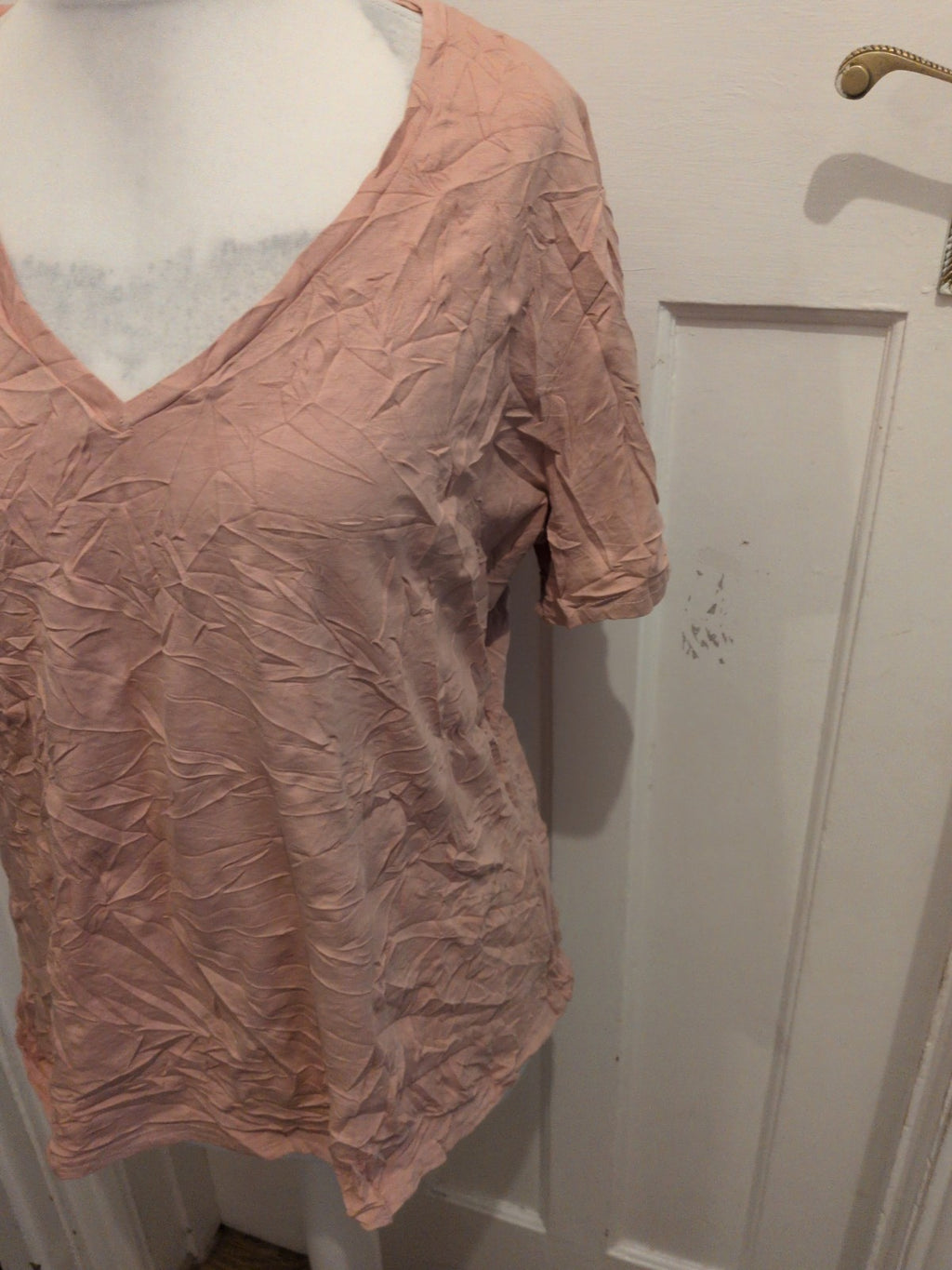 George Basics 22 V Neck Pink T-shirt