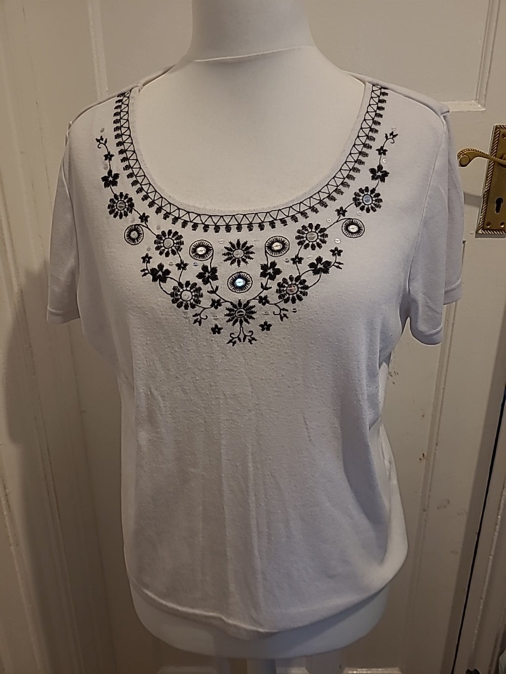 Ladies BM Size Large White With Black Embroidery Neck Tshirt